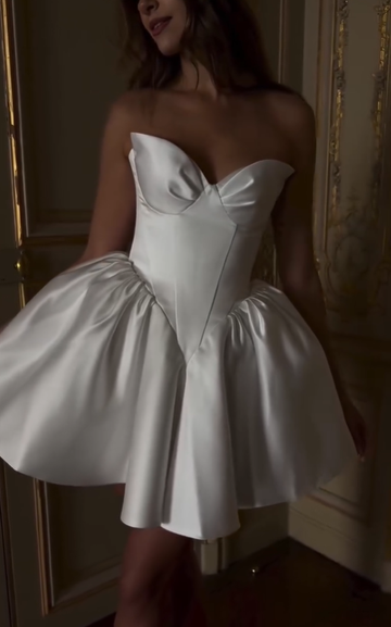 Cute A Line Sweetheart Neck Ivory Satin Short Homecoming Dress Birthday Dress HZ1023